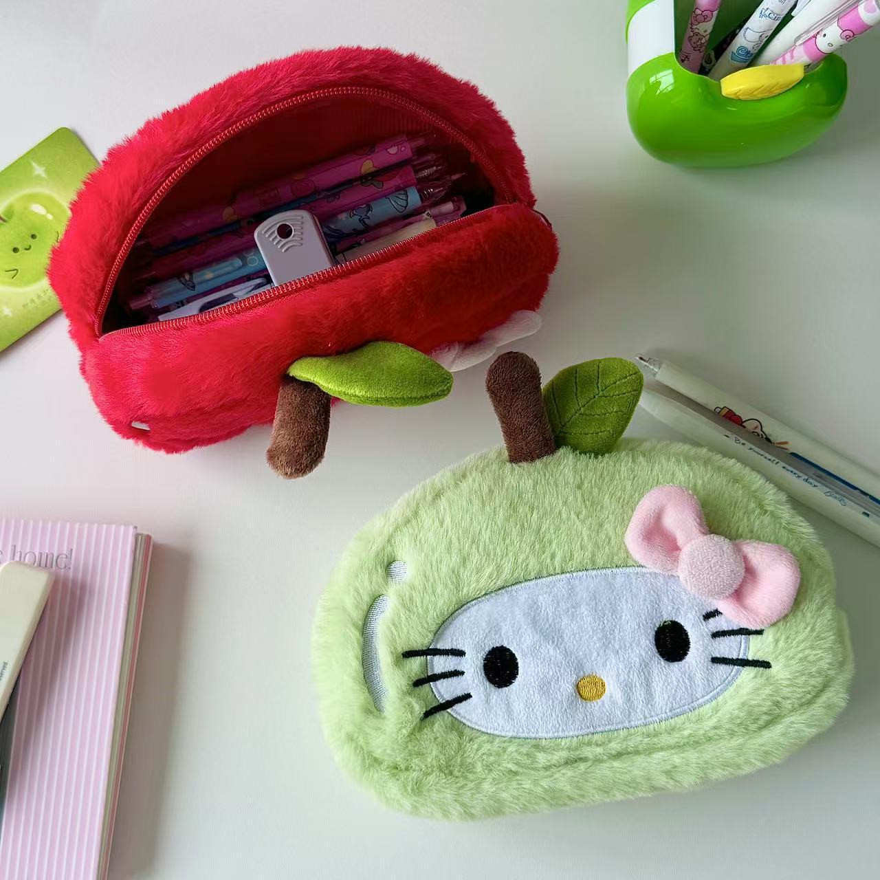 Sanri.o Cute Plush Handheld Doll Makeup Bag