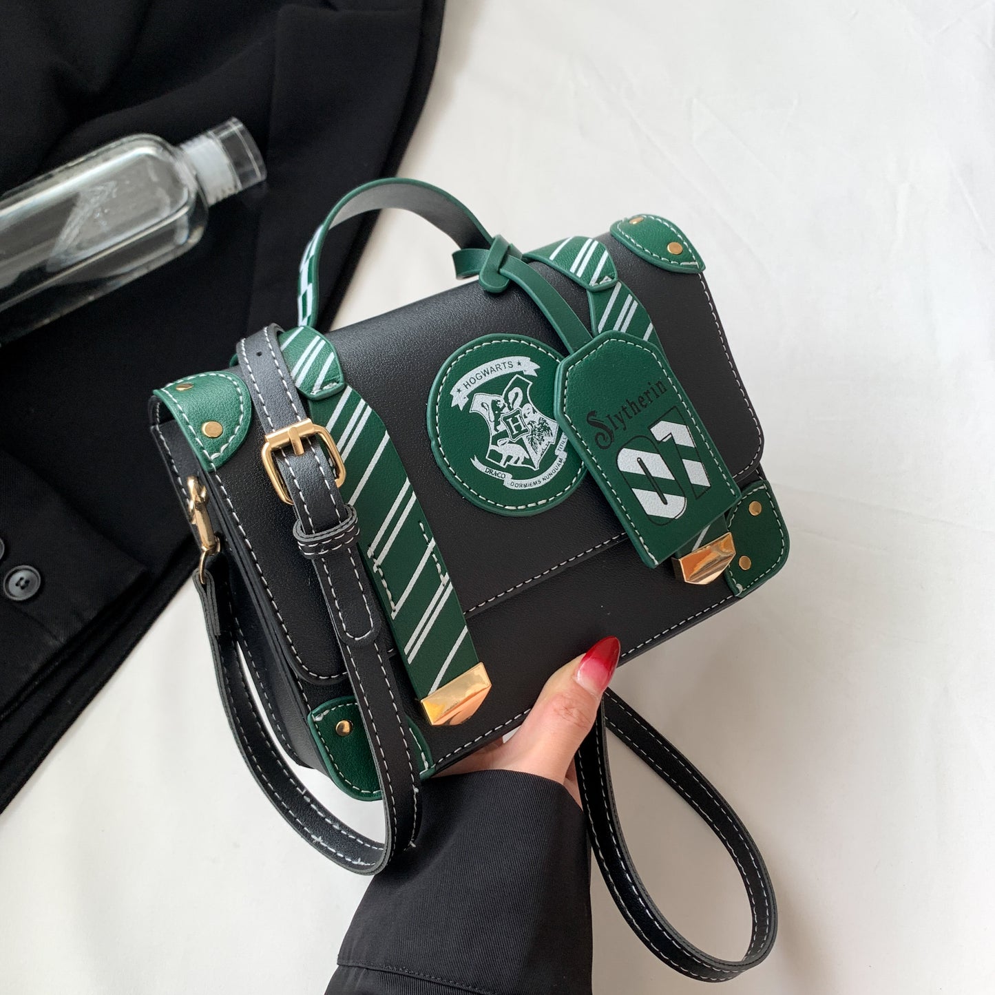 Hand bag